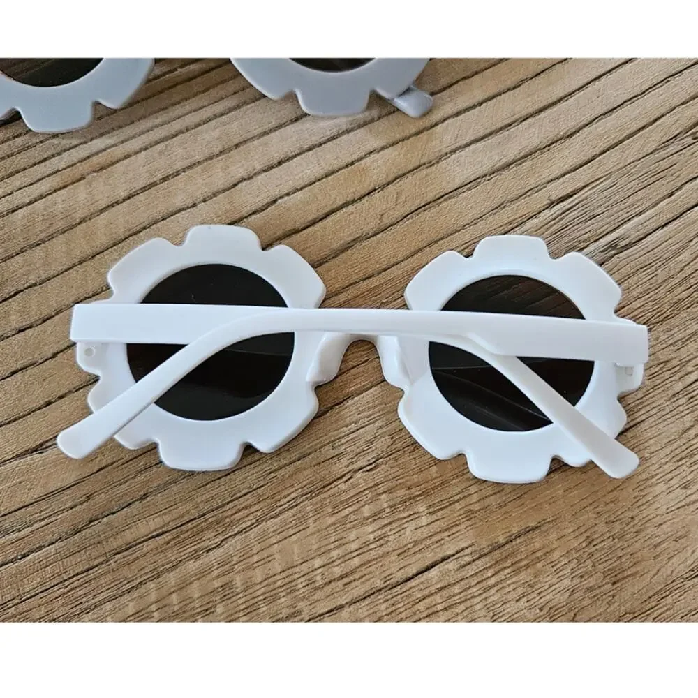 Girls Flower black white and gray Sunglasses Bundle New